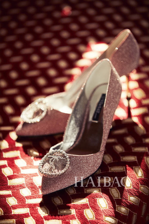 ST&SAT&nbsp;2018春夏系列，演绎充满诗意的清新感