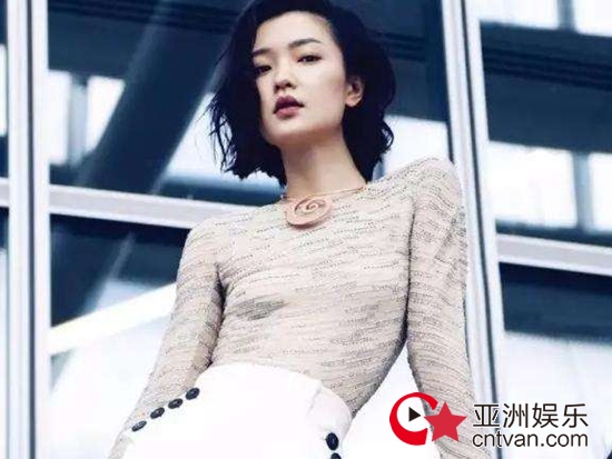 超模杜鹃恋情曝光 一起买菜做饭疑似同居!