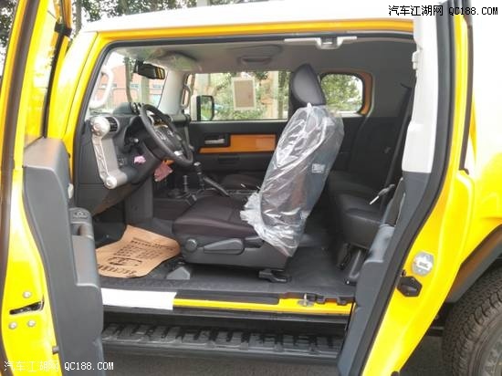 17款丰田FJ酷路泽4.0自动4驱中东版体验