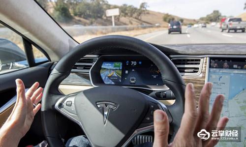 特斯拉车祸再度致命告诉我们自动驾驶并非全自动！
