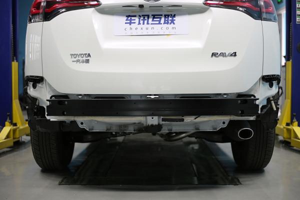 一汽丰田RAV4荣放拆解见证：多方面安全防护细致到位