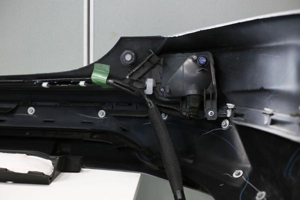 一汽丰田RAV4荣放拆解见证：多方面安全防护细致到位