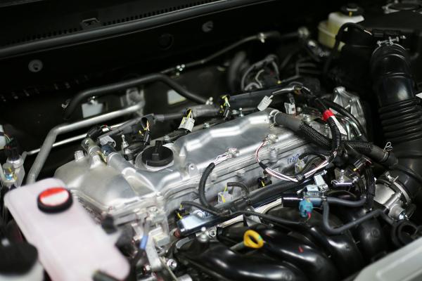 一汽丰田RAV4荣放拆解见证：多方面安全防护细致到位