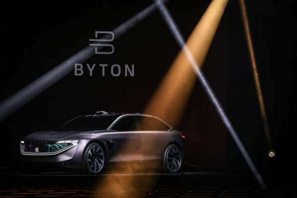 拜腾亮相CES公布M-Byte量产车细节，2019年底正式投产