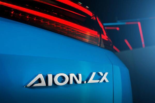 广汽新能源豪华智能超跑SUV Aion LX亮相上海车展