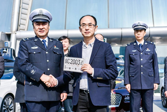 北京发布中国首份自动驾驶路测报告：91%是百度跑出来的！