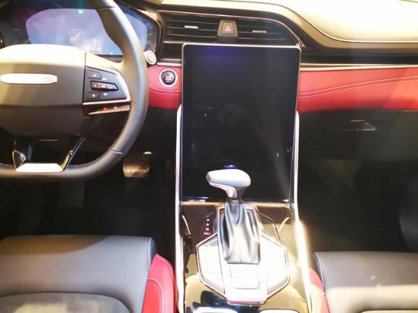 上汽大通D60正式上市 售9.38-16.78万元 采用定制化销售