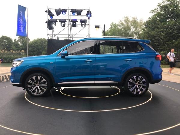 荣威RX5 MAX正式上市 售11.88-18.98万元 配置丰富/颜值提升