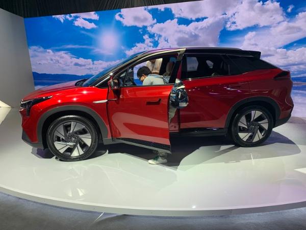 广汽新能源Aion LX预售25万起 续航650km/加速仅3.9s