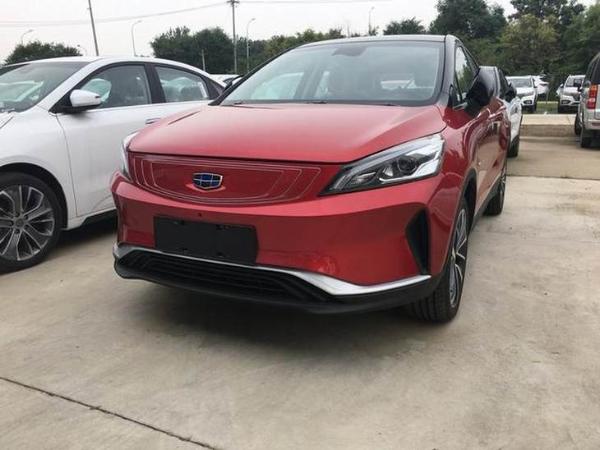 吉利帝豪GSe长续航版本已到店 续航达450km/8月7日上市