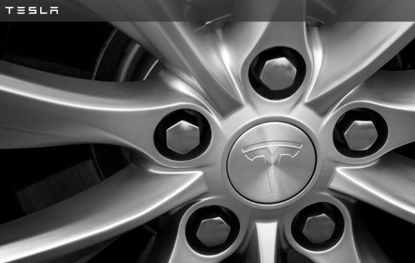 特斯拉将于8月30日在华提价 12月份或再迎大涨