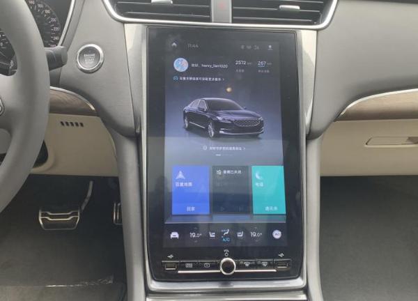 长安福特新款金牛座售价22.89万起 轴距超亚洲龙/换装8AT变速箱