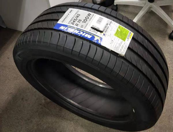 扫码辨真假？米其林轮胎二维码被损毁“重现江湖”