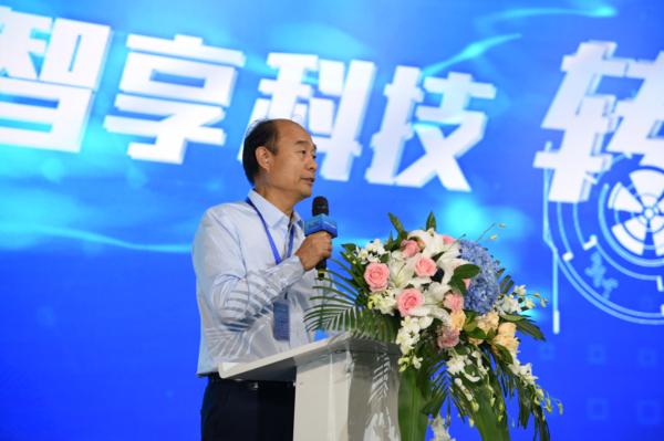 聚集“三智”，垂直布局ADAS，蜂巢易创推出全球首款越野车DP-EPS