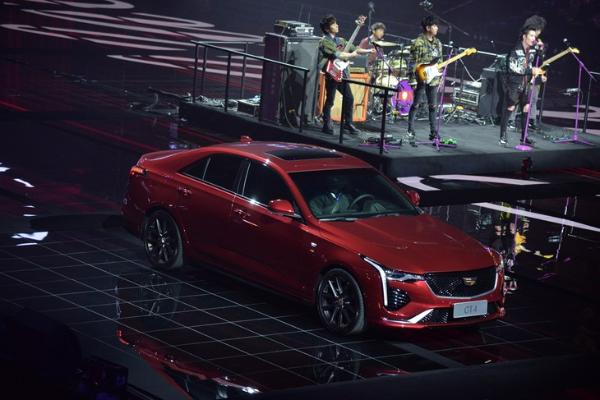 凯迪拉克CT4正式亮相 将2020年上市 纵置后驱平台