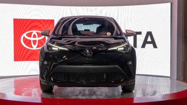 丰田新款C-HR海外发布 配置调整 外观运动感提升