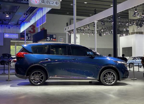 海马7X将明年二季度正式上市 定位MPV车型 6/7座可选 轴距2860mm