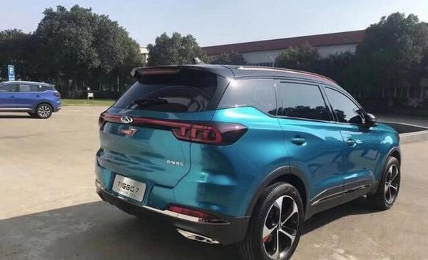 奇瑞全新瑞虎7到店，外观内饰大变样/新增轻混系统