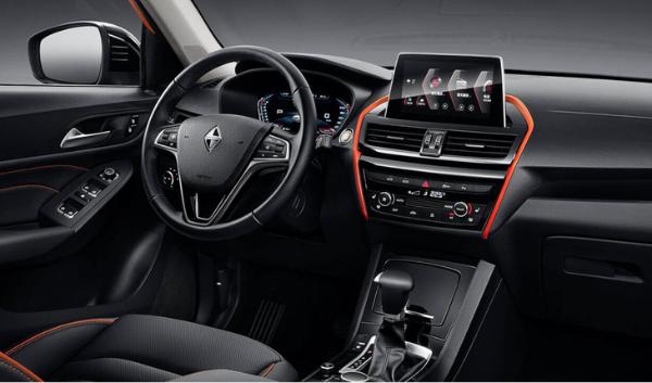 宝沃BX3售9.68万起，定位小型SUV，采用双色车身设计