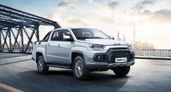 补贴前售24.80万起 江铃域虎EV上市 续航里程超300km