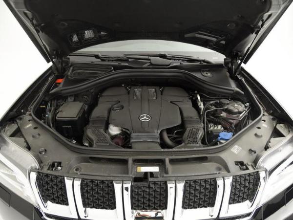 售98.80万元起 北京BJ90正式开售 搭载奔驰同款发动机