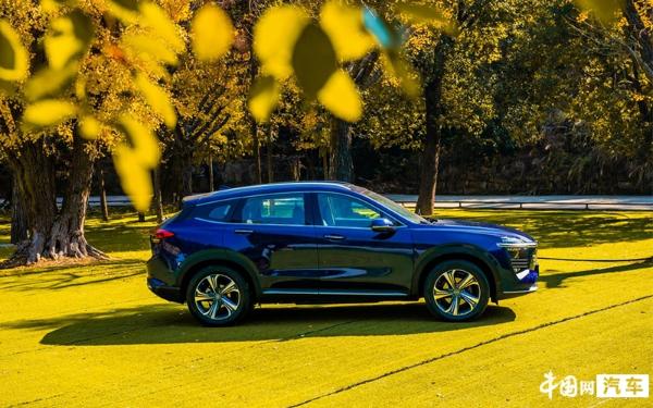 众泰TS5实车图曝光 将搭载1.5T发动机