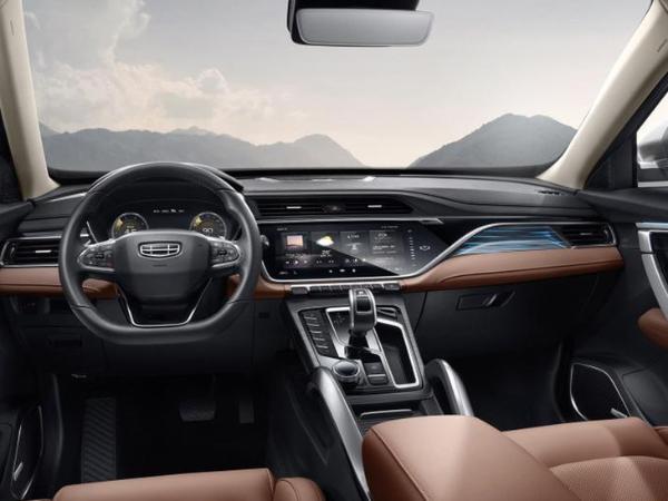 拉低售价区间 博越PRO新增1.8T入门版本 售12.68万元