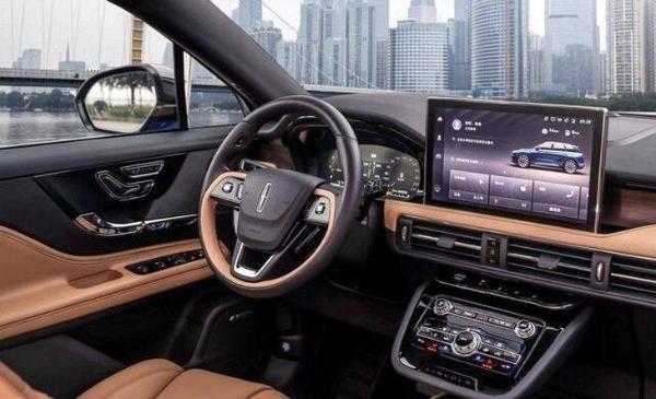 林肯全新国产冒险家有望3月15日上市 预售24.8万起 搭2.0T动力