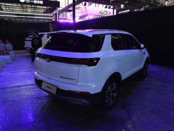长安纯电动SUV E-Rock消息 将4月份上市 预计17万起售