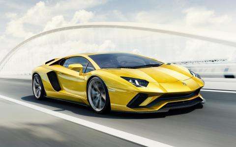 90辆兰博基尼 Aventador S被召回 或意外熄火