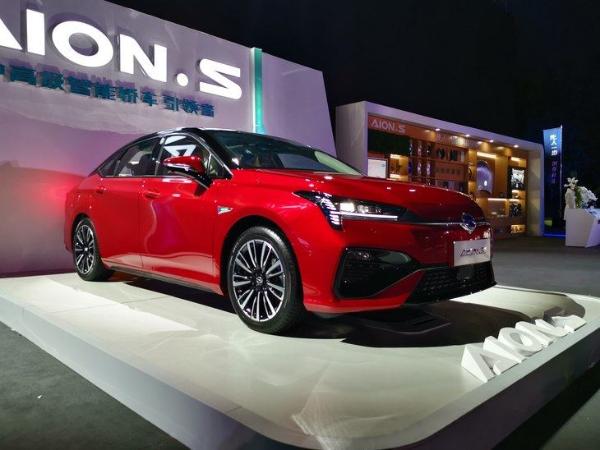广汽新能源Aion S魅630新增车型上市 售18.28万元 智能科技全面升级
