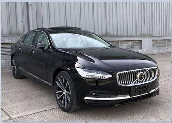 新款沃尔沃S90增48V轻混动力 百公里油耗6.6L 将年内上市