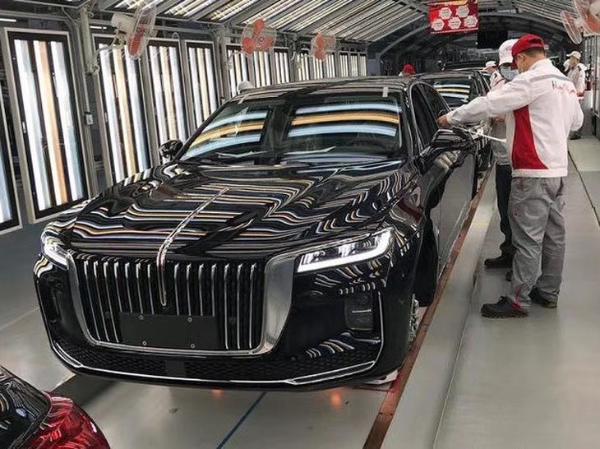 红旗H9正式下线 预计5月上市/对标豪华C级轿车