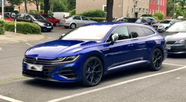 最大马力320匹 大众Arteon R Shooting Brake实车亮相
