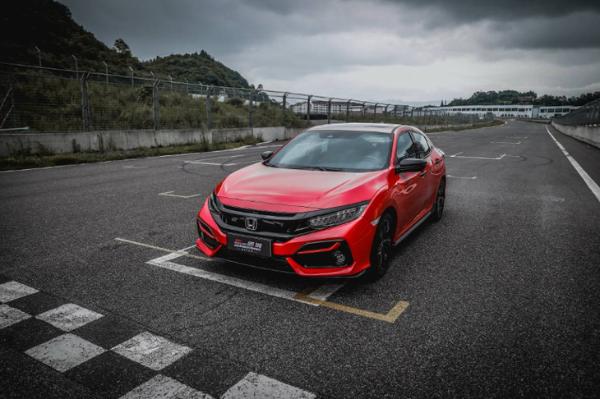 本田思域HATCHBACK哪款值得买？ CVT潮酷控性价比最高