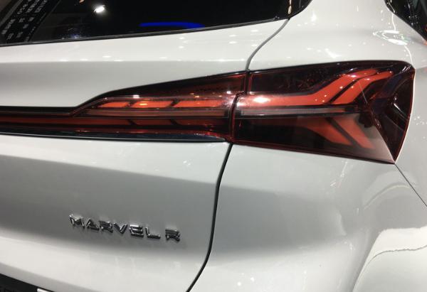 荣威首款5G车定名MARVEL-R 北京车展预售/年内交付