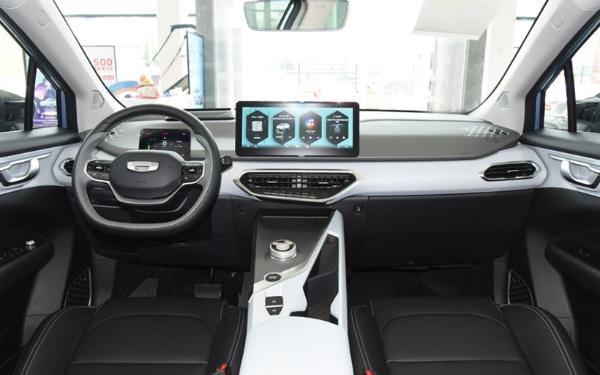 几何C上市 售12.98~18.28万元