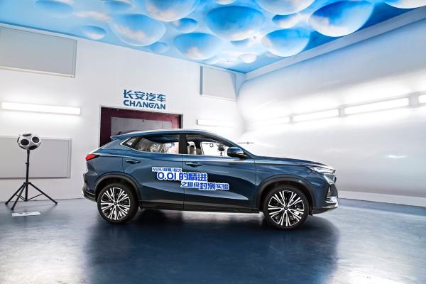 年轻就是一股劲儿,长安欧尚X5执着“虐车”磨炼品质