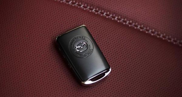 马自达|多款马自达百年特别版车型北京车展亮相 增专属车漆和标识