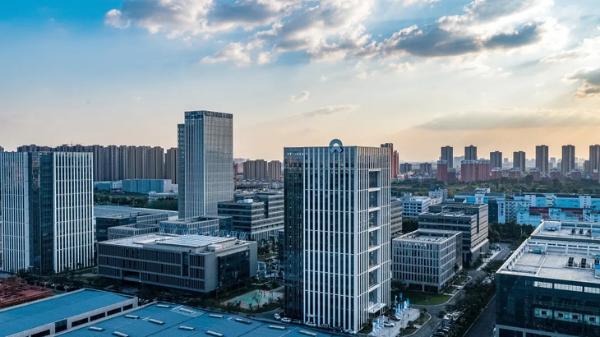 蔚来中国总部正式启用 同步集中新增换电设施