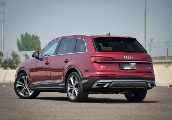 2021款奥迪Q7预售68.88-86.68万元 两种动力可选