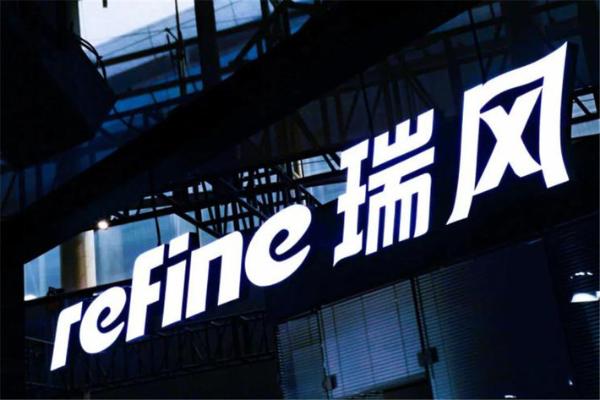 拥有L/M两个系列，瑞风正式成为江汽集团旗下的独立汽车品牌