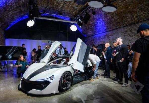 APEX AP-0纯电动概念超跑亮相