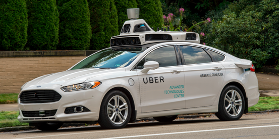 从滴滴与Uber的进与退，看汽车智能共享化新未来