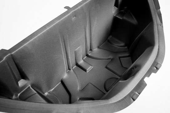Autoneum采用超静音技术生产轻质前行李箱 可提升电动汽车续航里程与降噪体验