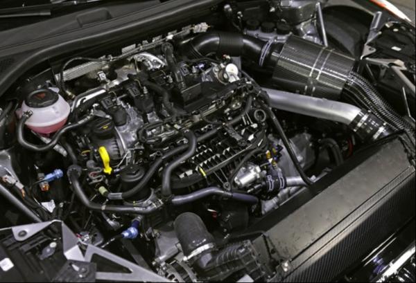 奥迪RS 3 LMS伪装车正式发布 动力性能多方位升级