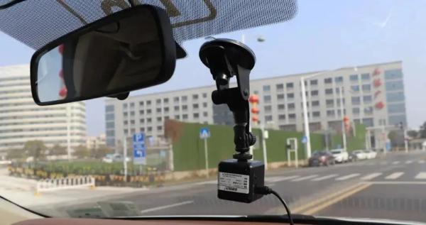 东风Robotaxi月底武汉开放体验