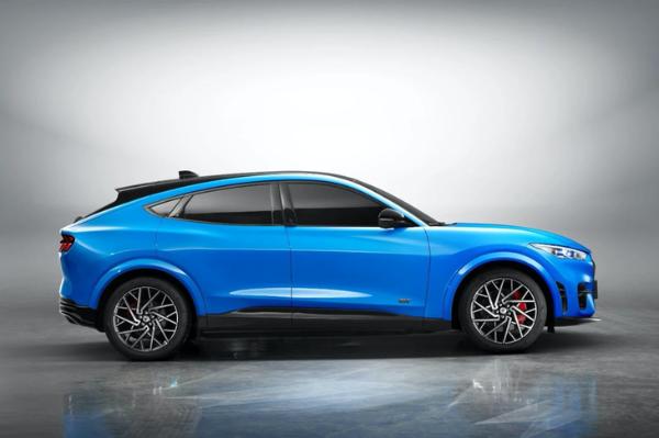 溜背式造型蓄意 Mustang Mach-E将于4月13日厚爱上市