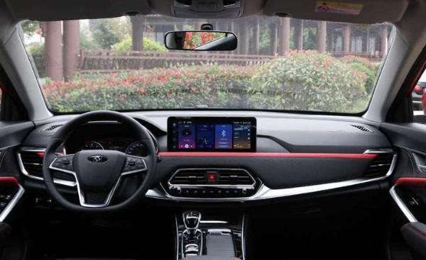思皓X8新增车型上市 售16.98万元 配置进一步升级