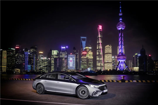 从发明汽车到再次定义豪华汽车